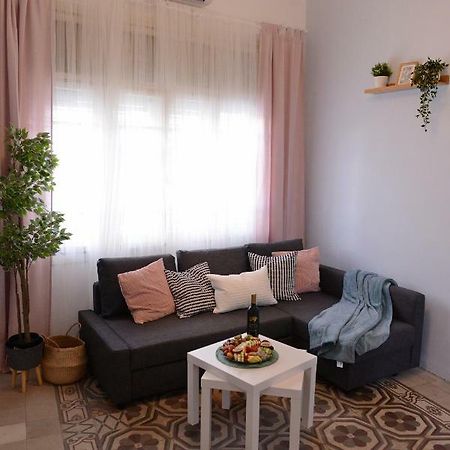 Trendy Apartments In The Heart Of Florentin With Free Netflix Tel-Aviv Kültér fotó